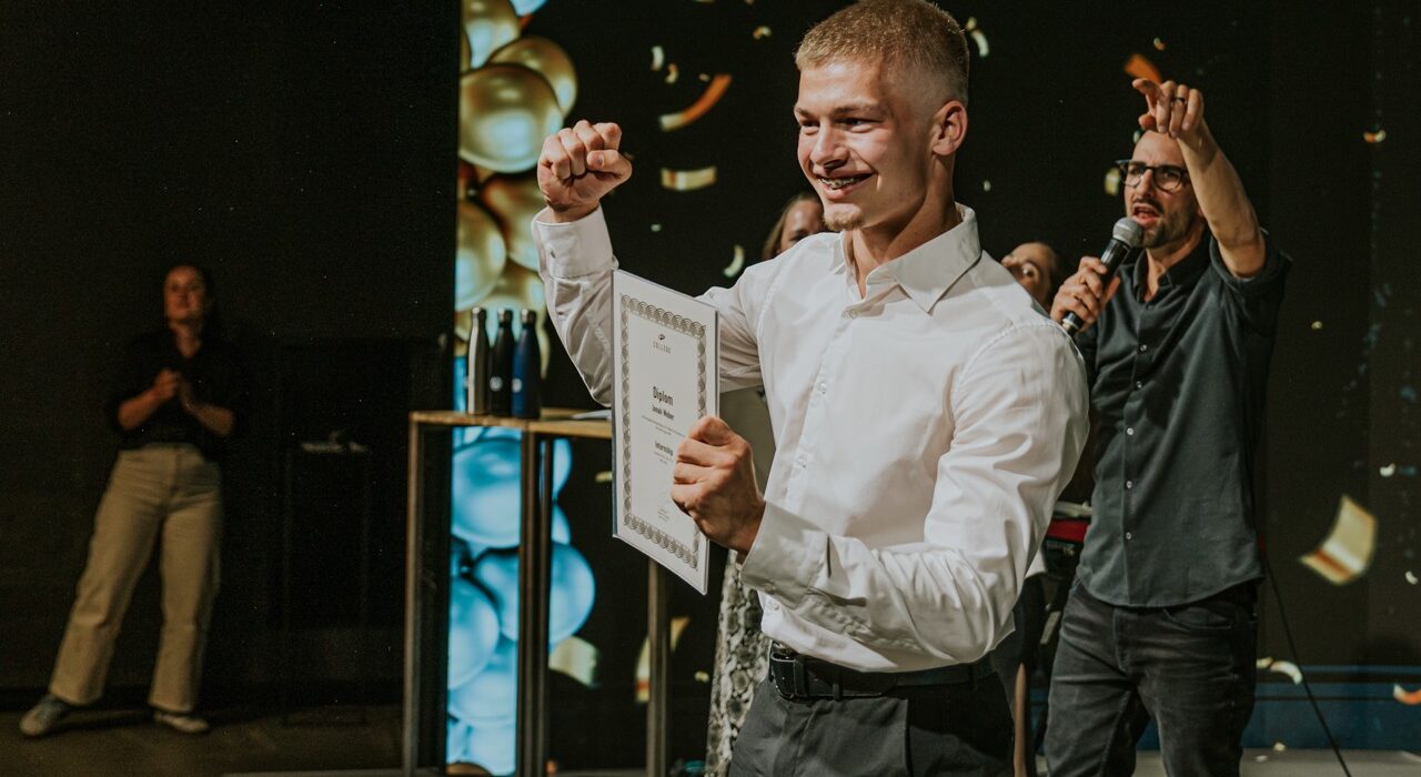 Groß (ICF_Graduation_DK_R6_L8081_20250709_21_24_34)